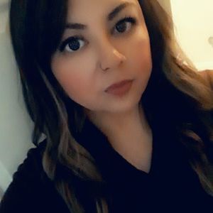 Meet your Posher, Carla